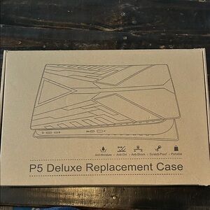 P5 Deluxe Console Case - Black